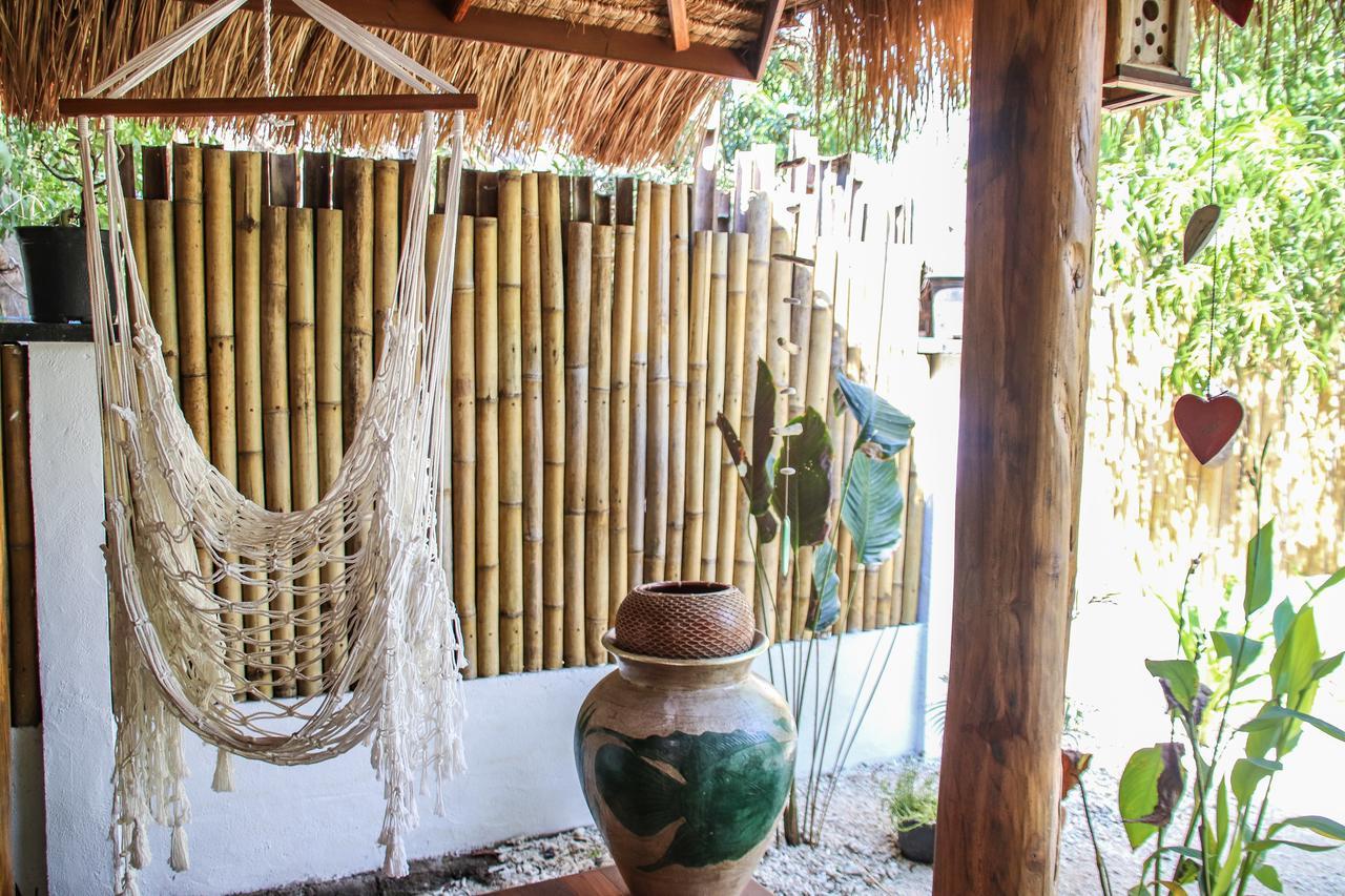 Serene Beach Villa Gili Trawangan Exterior photo